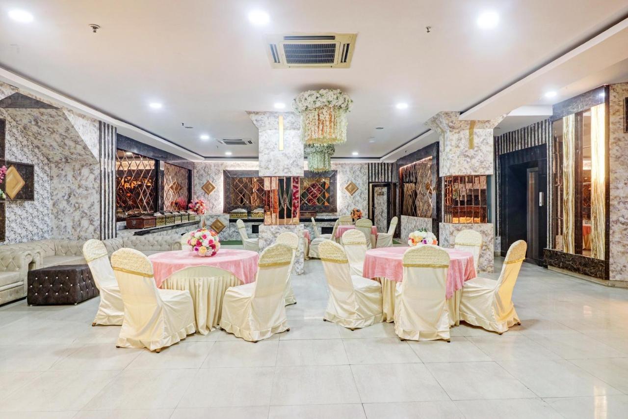 Oyo Townhouse 748 Hotel Parth Paradise Ghaziabad Esterno foto